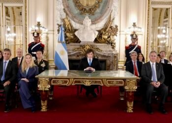 Milei reaviva la batalla por las Malvinas: anuncia sanciones y una base militar para calentar la disputa