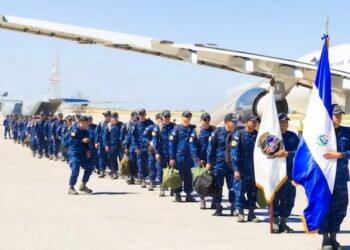 Asamblea salvadoreña autoriza participación militar en misión internacional contra pandillas en Haití  