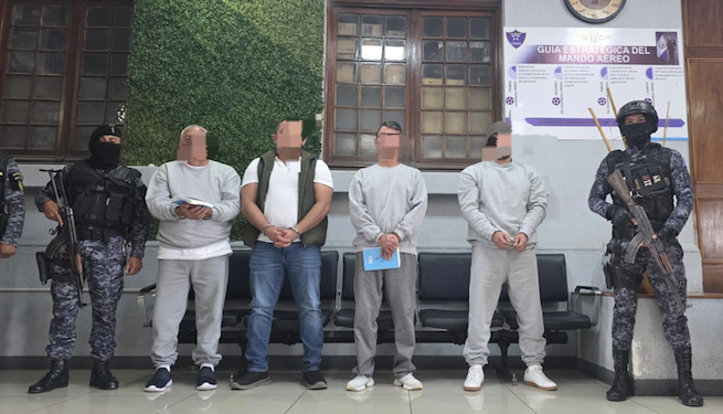Guatemala extradita a cuatro acusados por narcotráfico a Estados Unidos