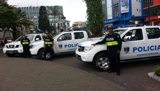 Policía costarricense tiene 3,000 patrullas fuera de servicio