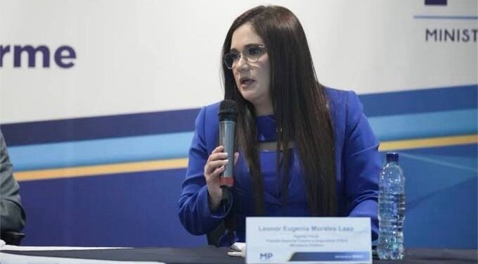 Ministerio Público de Guatemala destituye fiscal vinculada con intento de dinamitar las elecciones de 2023