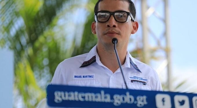 Allanan propiedades vinculadas al criticado Miguel Martínez, el operador político y pareja del expresidente guatemalteco Alejandro Giammattei
