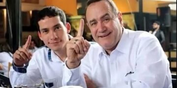 Fiscalía de Guatemala buscaba teléfonos y documentos en allanamientos vinculados al exfuncionario Miguel “Miguelito” Martínez