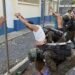 Guatemala realiza nueva requisa en cárcel de máxima seguridad y decomisa posible cocaína, licor y armas blancas