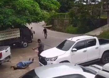 Difunden video del asesinato de dos hermanos en Copán y crecen críticas al gobierno por incontrolable violencia en Honduras