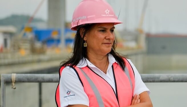 La ingeniera Ilya Espino asume el lunes como la primera mujer en dirigir el Canal de Panamá
