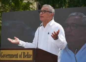 Belice crece 5.1 % mientras enfrenta desafíos económicos