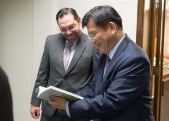 Taiwán abre posibilidades de retomar relaciones con Honduras durante visita de diputado liberal