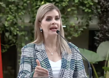 Presidenta de Costa Rica avala un eventual apoyo militar estadounidense para su país