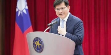 Canciller de Taiwán inicia gira por Belice y Guatemala junto a delegación empresarial