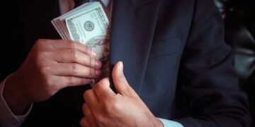 Guatemala rumbo a 2027: EE UU exhibe a 7 exfuncionarios como advertencia contra la narcopolítica