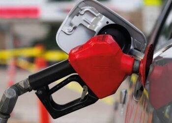 Diésel se ha disparado un 96.5 % en Guatemala y el galón ya supera los $6.40