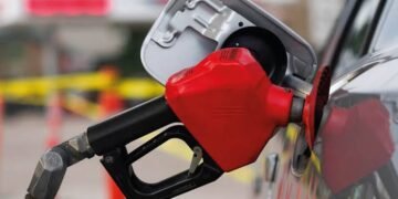 Diésel se ha disparado un 96.5 % en Guatemala y el galón ya supera los $6.40