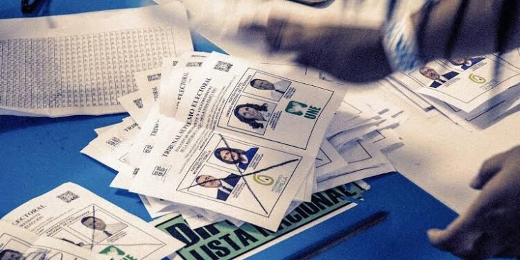 Izquierda de Guatemala llega dividida a 2027: solo 3 de 6 fuerzas firmaron pacto electoral