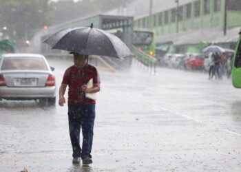 Lluvias dejan inundaciones, derrumbes y daños en Guatemala