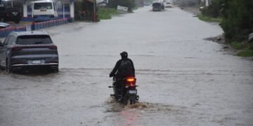 Lluvias provocan inundaciones y alertas en Guatemala, Honduras y El Salvador