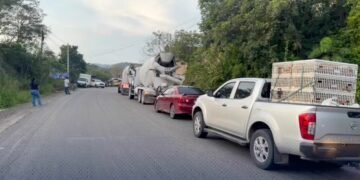 Honduras enfrenta paro de transportistas tras un aumento en el precio del diésel